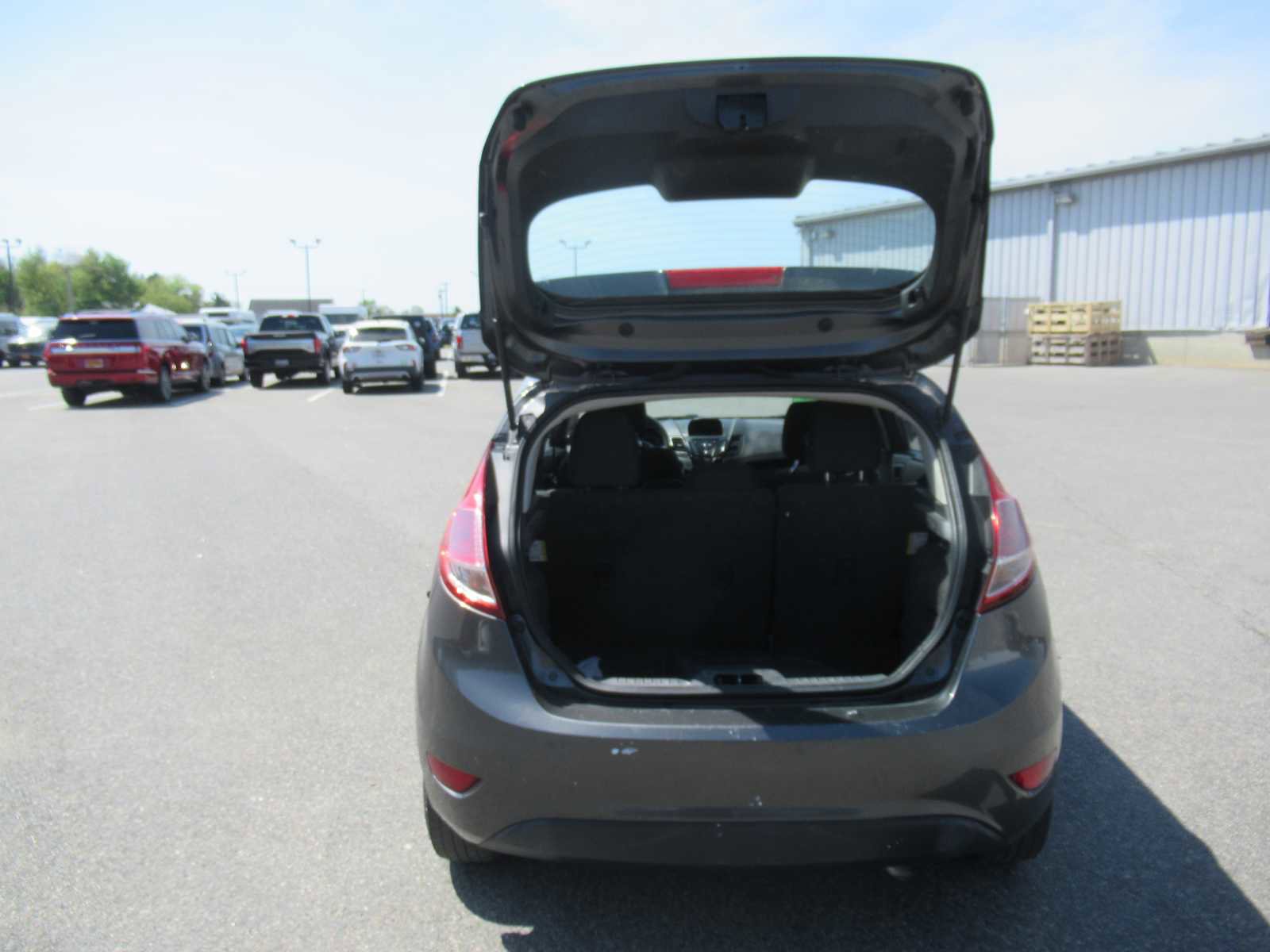 Used 2019 Ford Fiesta SE image 17