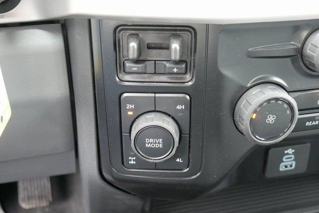 New 2026 Ford F250 XLT w/ FX4 Off-Road Package AWD/4WD image 17