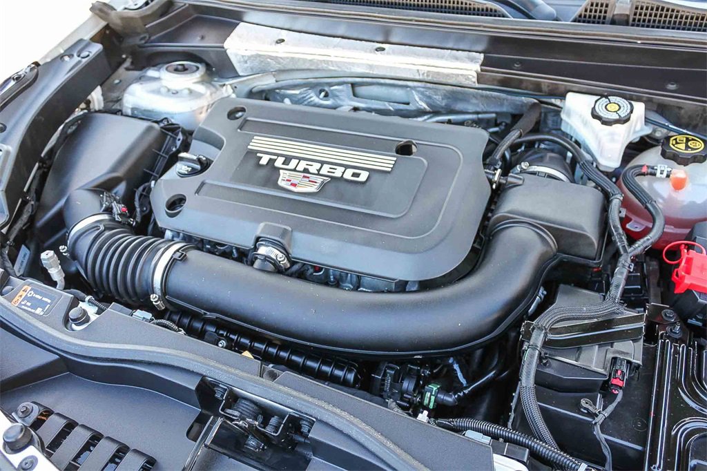 Used 2020 Cadillac XT4 Premium Luxury image 32