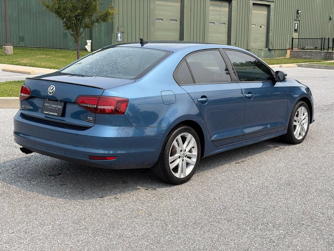 Used 2017 Volkswagen Jetta SEL FWD image 8