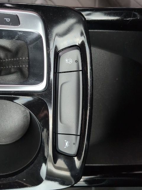 Certified 2024 Chevrolet Trax ACTIV image 21