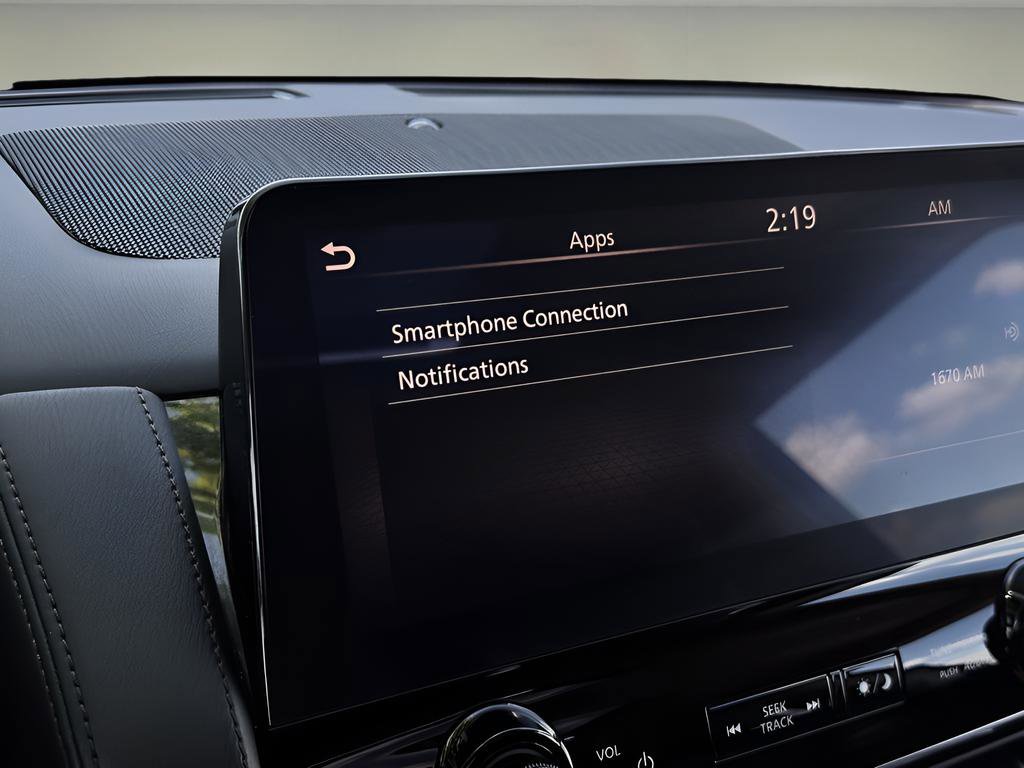 Used 2023 Nissan Armada SL w/ Captain's Chairs Package image 10