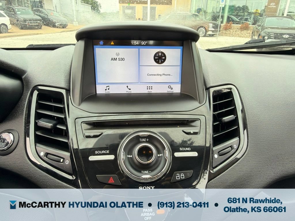 Used 2016 Ford Fiesta Titanium FWD image 8
