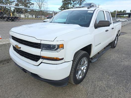 Used 2018 Chevrolet Silverado 1500 Custom w/ Custom Value Package image 1