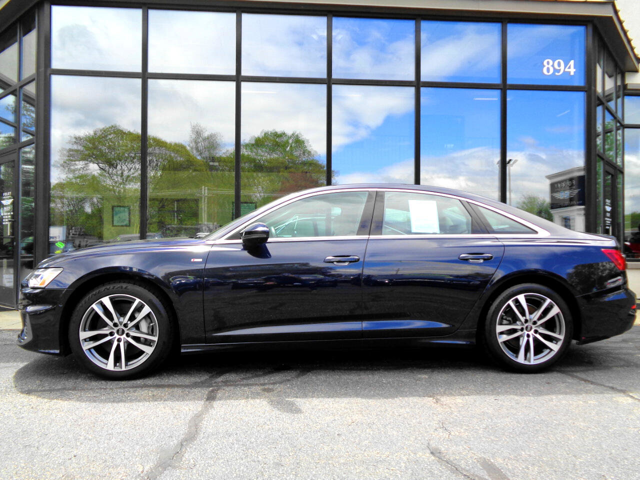 Used 2022 Audi A6 Premium Plus w/ Premium Plus Package image 8