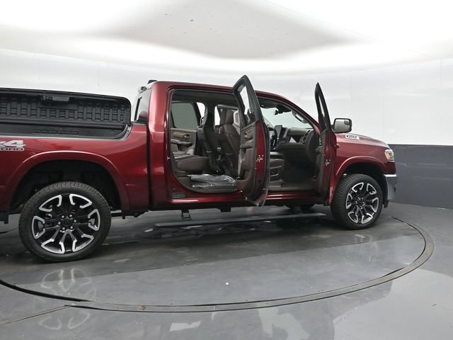 Used 2025 RAM 1500 Limited AWD/4WD image 56