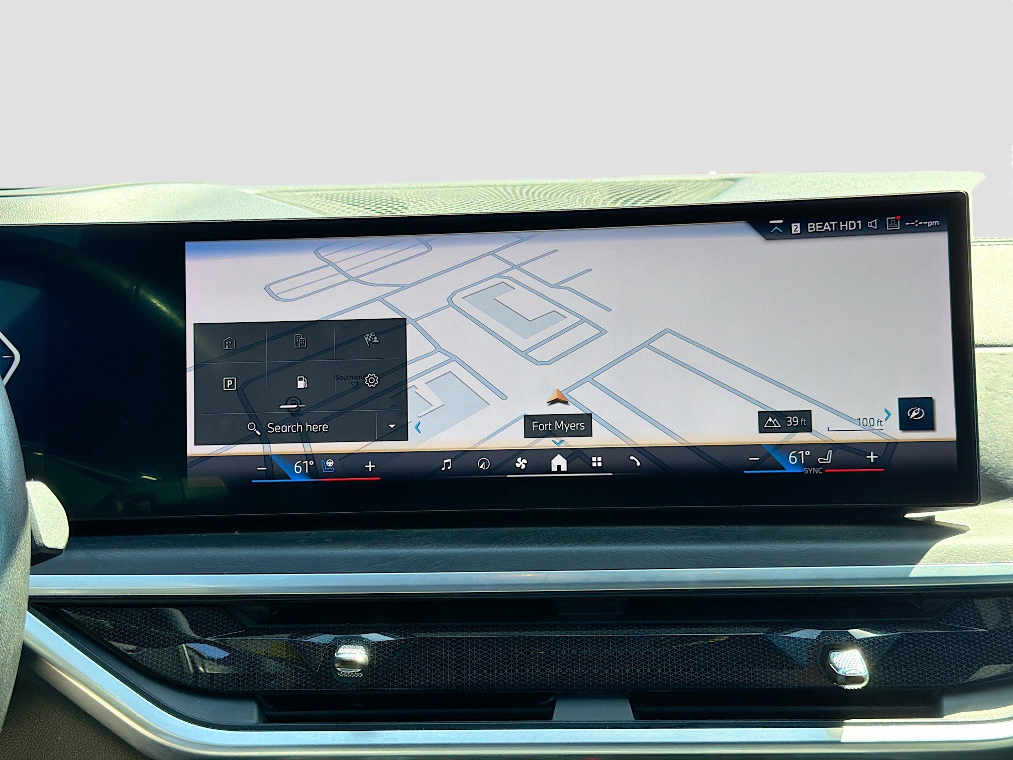 Used 2024 BMW X5 sDrive40i w/ Premium Package image 31