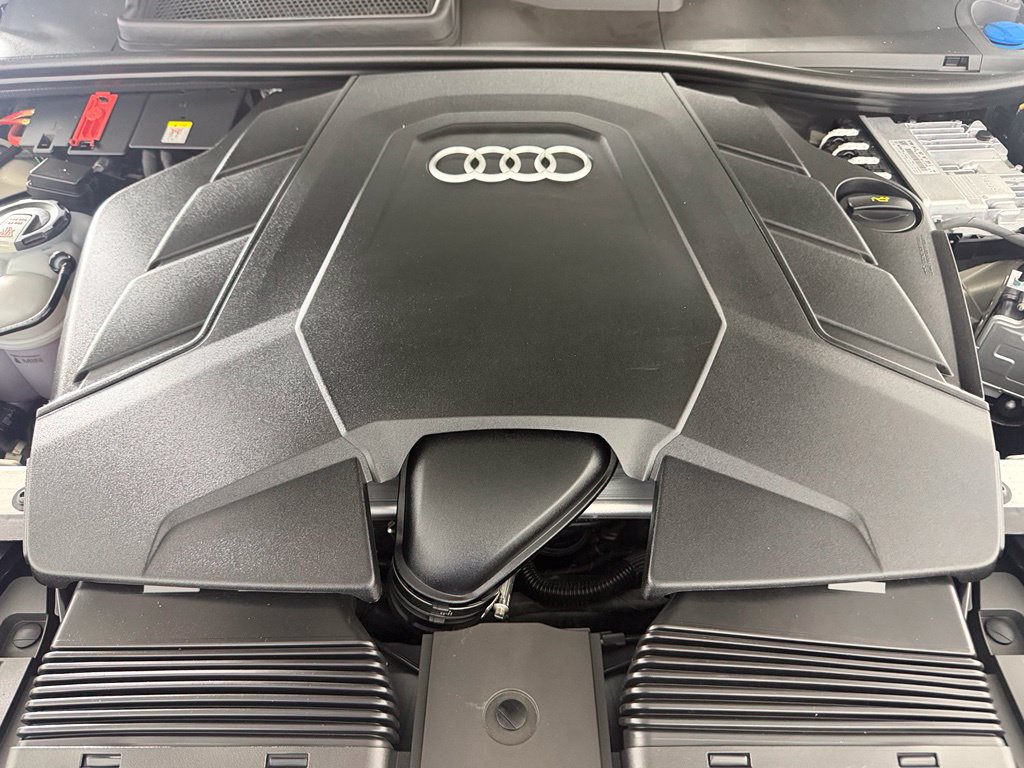 Used 2024 Audi Q7 3.0T Premium Plus AWD/4WD image 26