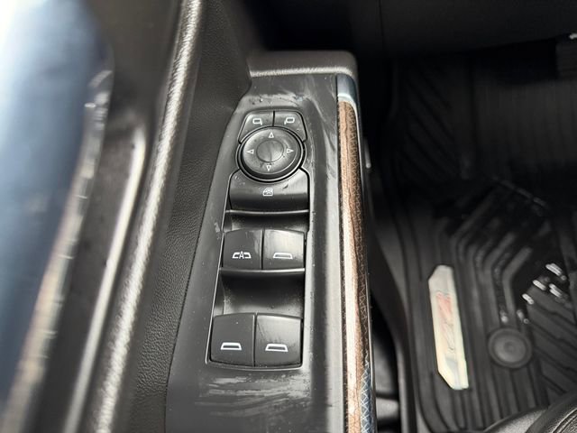 Used 2021 Chevrolet Silverado 1500 LT Trail Boss w/ Convenience Package II AWD/4WD image 17