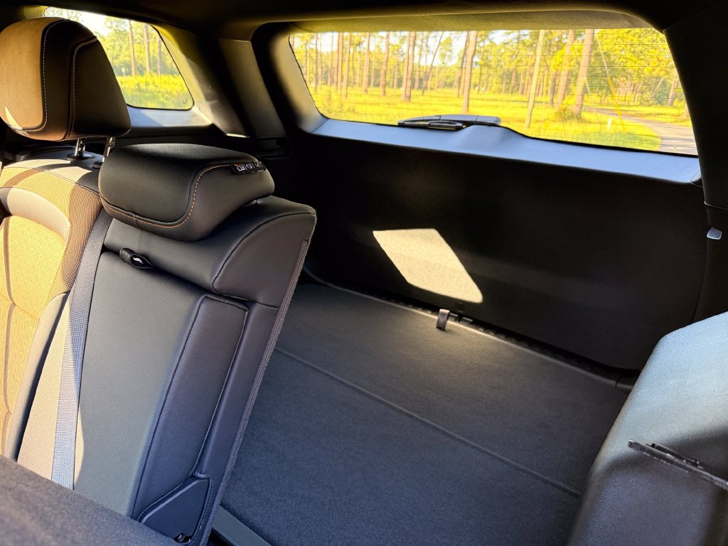 New 2027 Chevrolet Equinox ACTIV w/ Safety and Technology Package FWD image 30