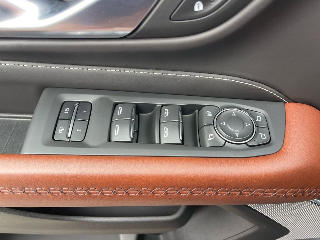 Used 2023 GMC Yukon XL Denali Ultimate image 29