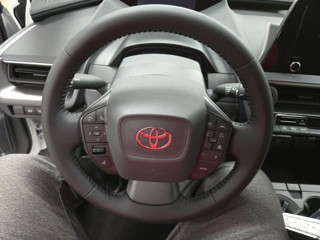New 2026 Toyota Prius LE image 31