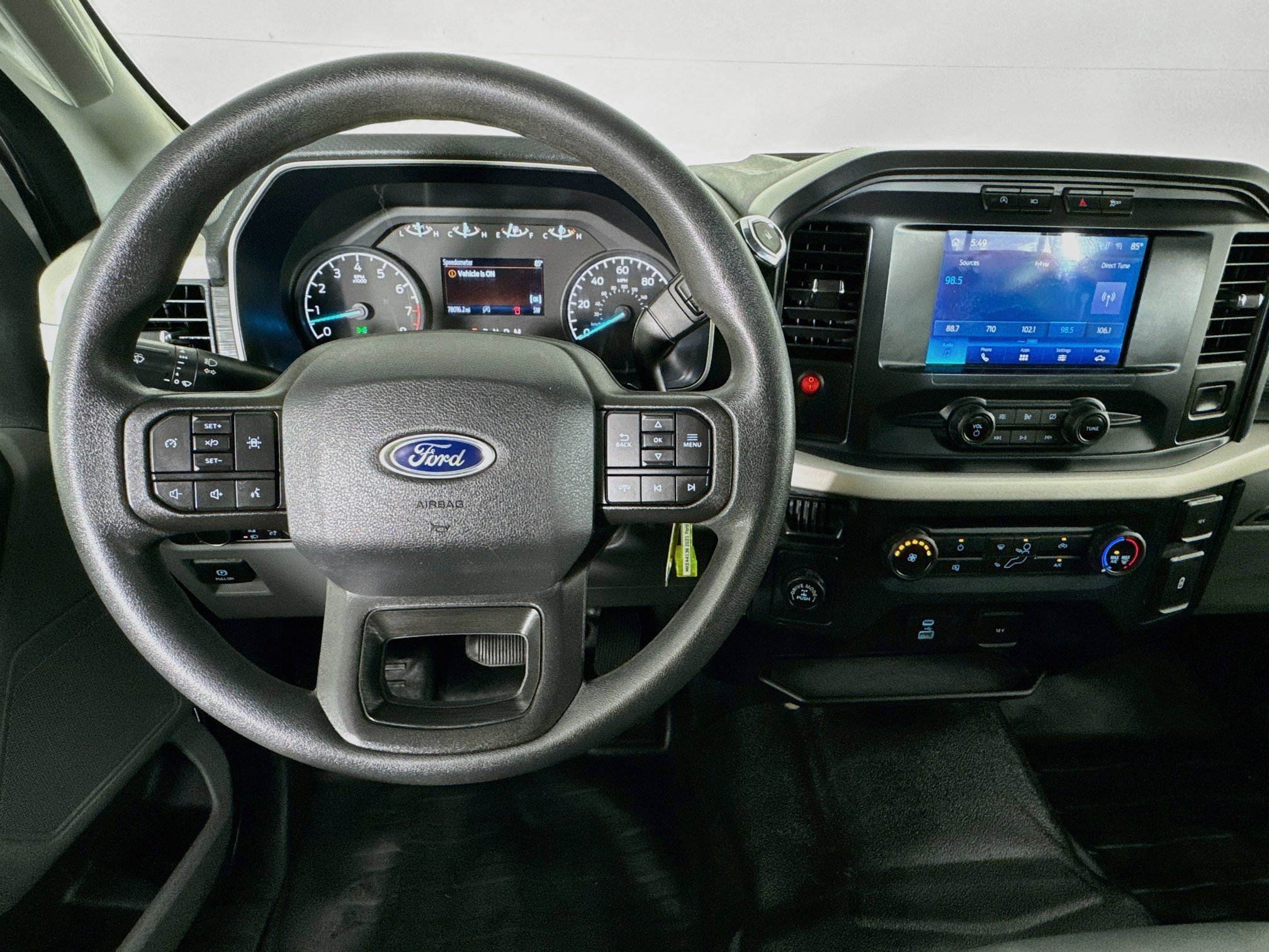 Used 2021 Ford F150 XL w/ Equipment Group 101A High RWD image 10