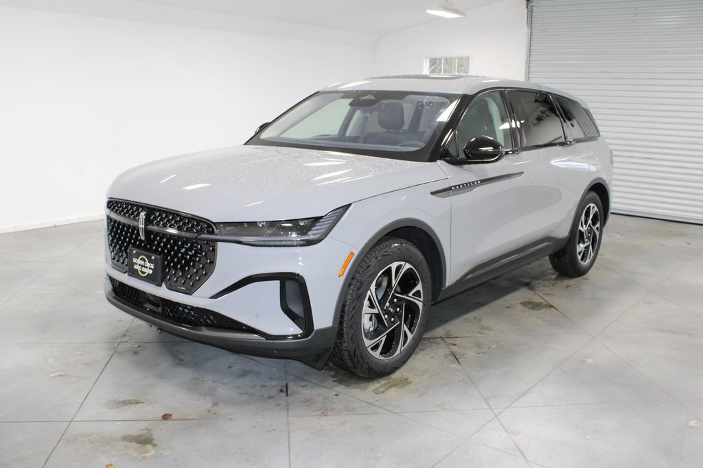 New 2026 Lincoln Nautilus Premier w/ Equipment Group 102A image 3