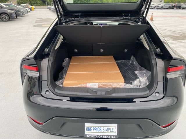 New 2026 Toyota Prius XLE FWD image 11