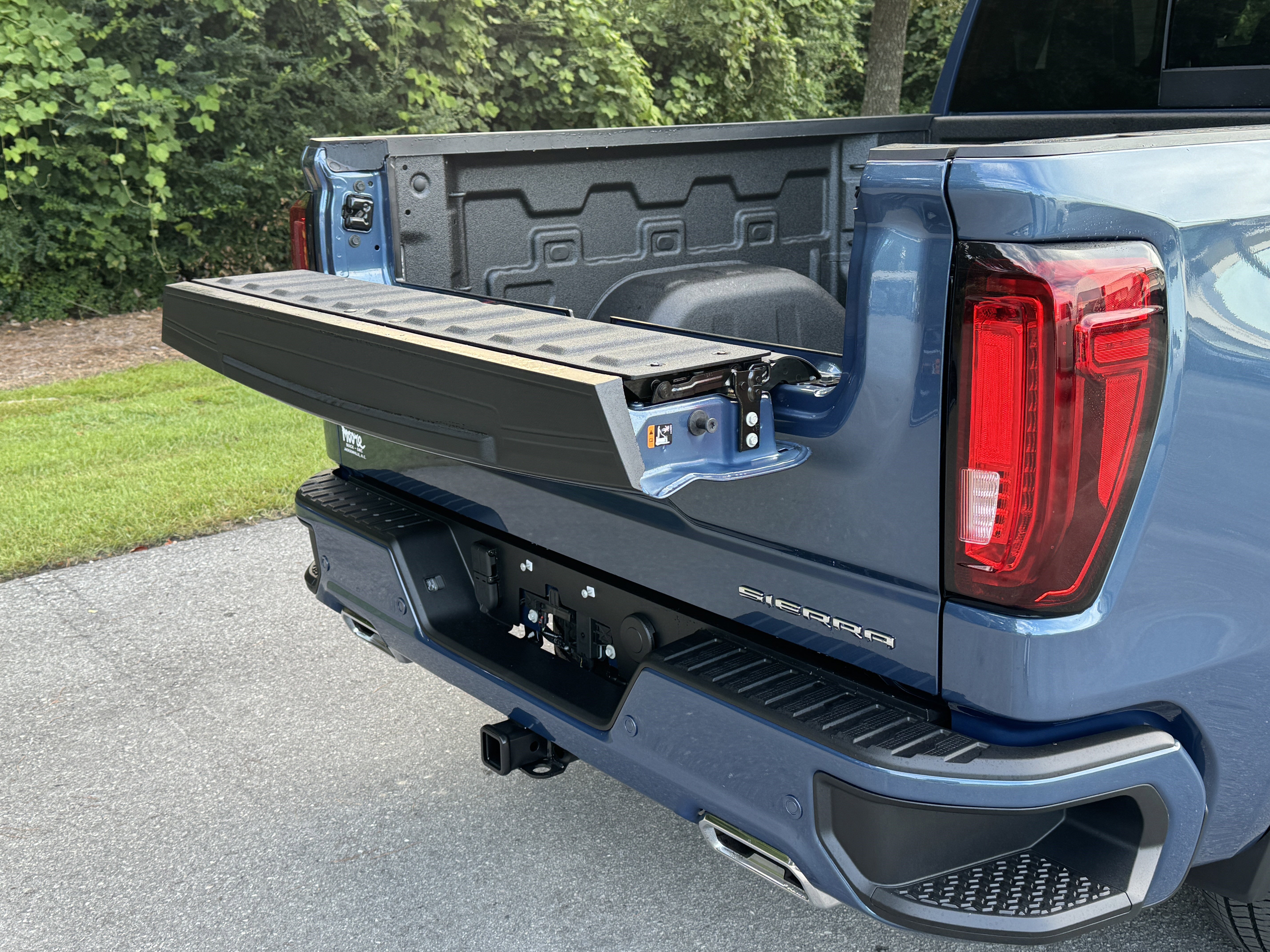 New 2026 GMC Sierra 1500 Denali w/ Denali Reserve Package image 7