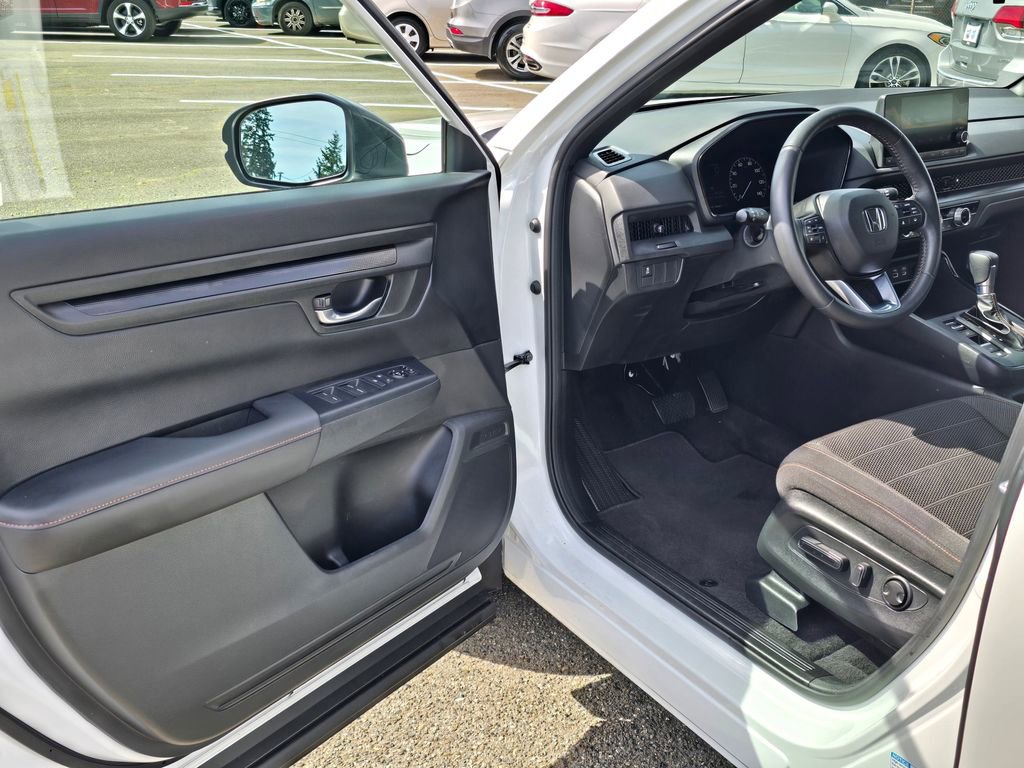 Used 2024 Honda CR-V Sport image 17