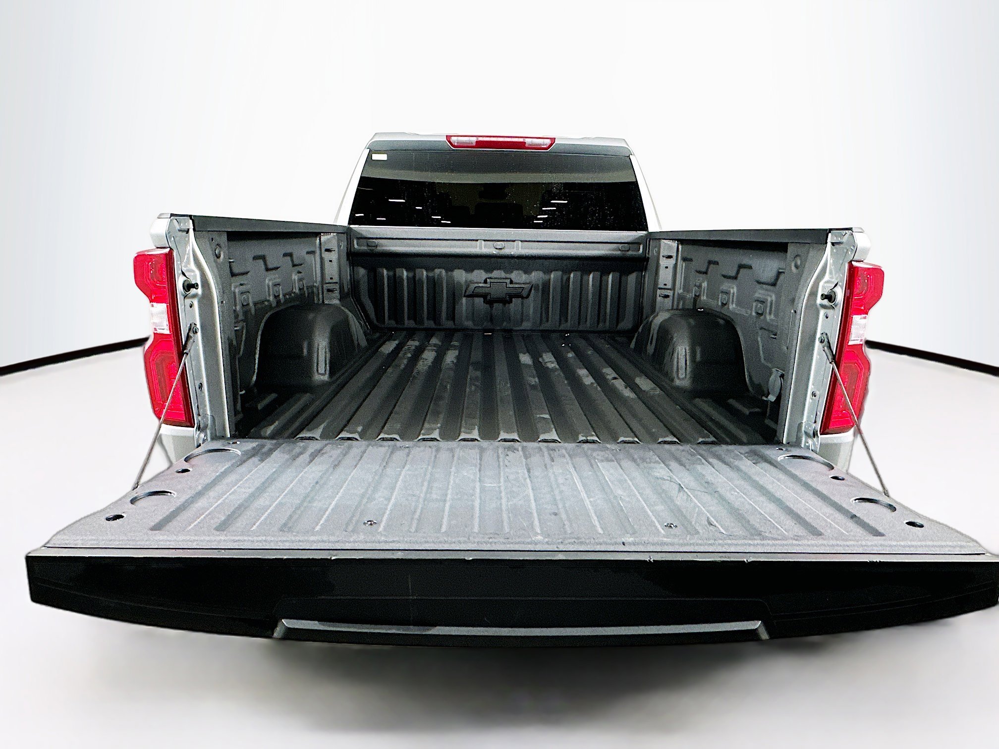 Used 2024 Chevrolet Silverado 1500 RST image 28