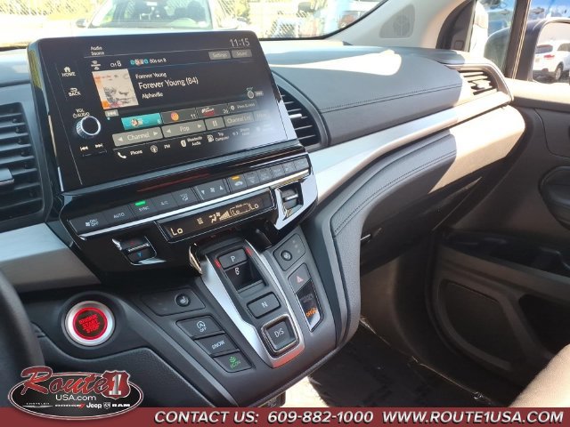 Used 2025 Honda Odyssey EX-L image 31