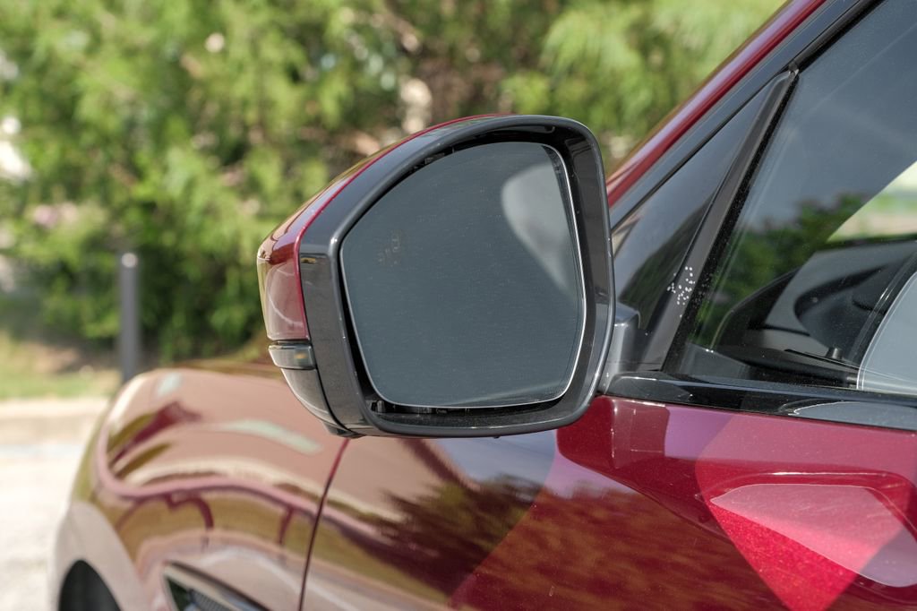 Used 2017 Jaguar F-PACE S image 48