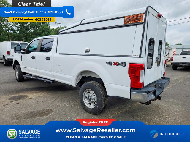 Used 2017 Ford F250 XL w/ XL Value Package AWD/4WD image 3