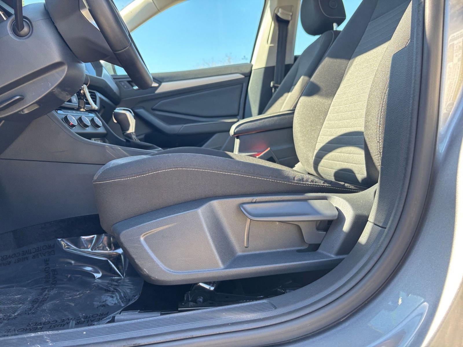 Used 2024 Volkswagen Jetta S image 24