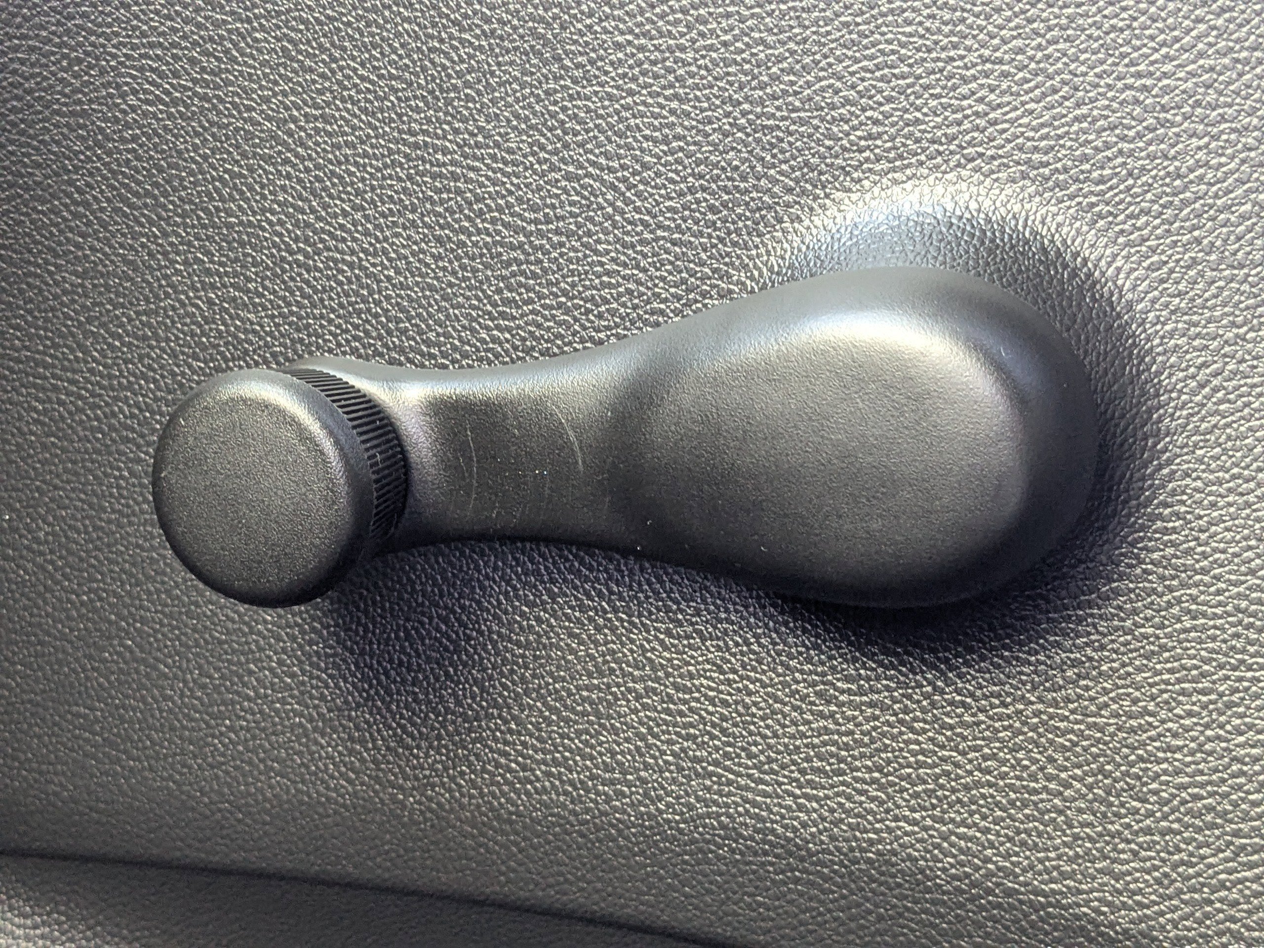 Used 2021 Chevrolet Spark LS image 22