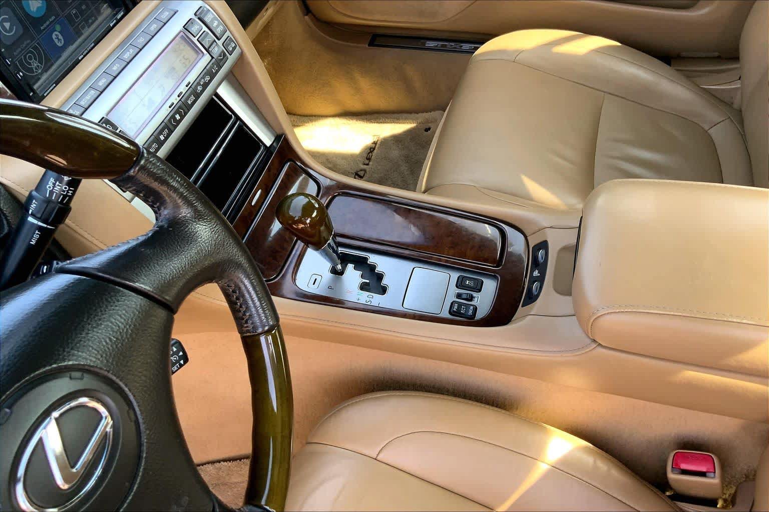 Used 2007 Lexus SC 430 Convertible RWD image 16