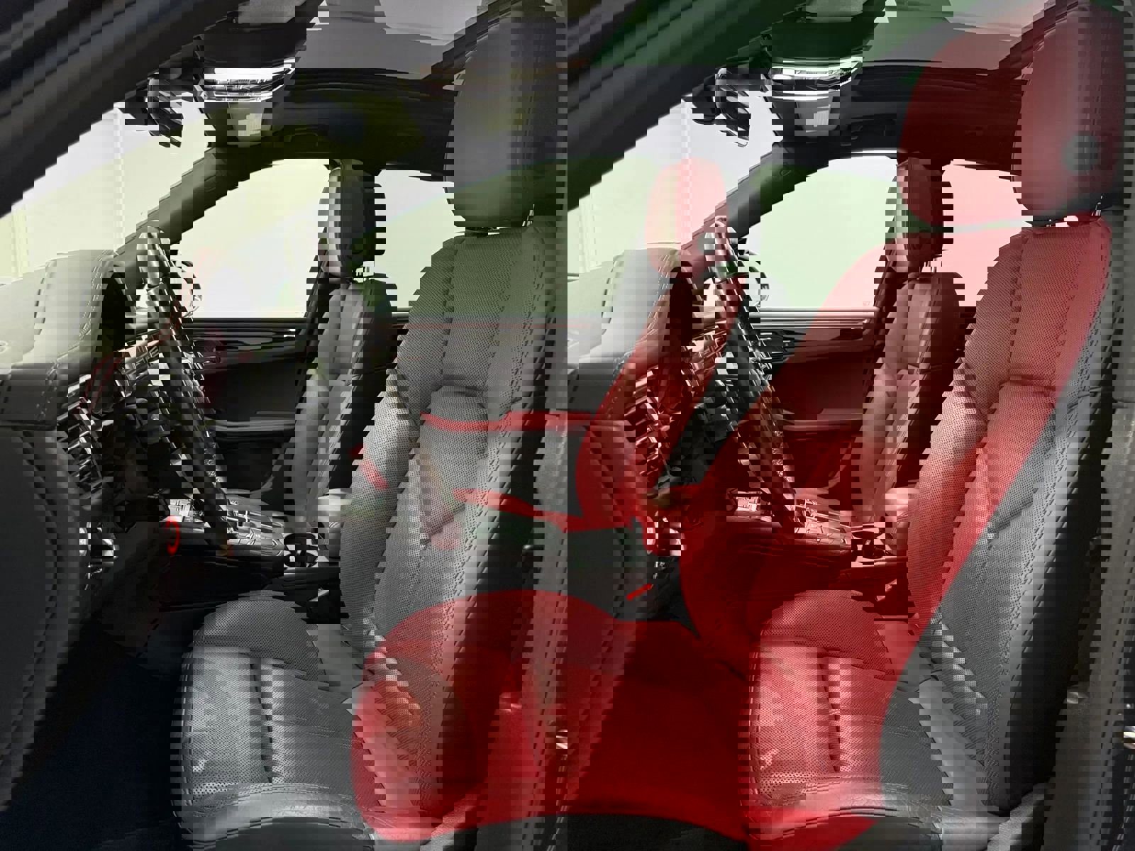 Used 2019 Porsche Macan S w/ Premium Package Plus image 13