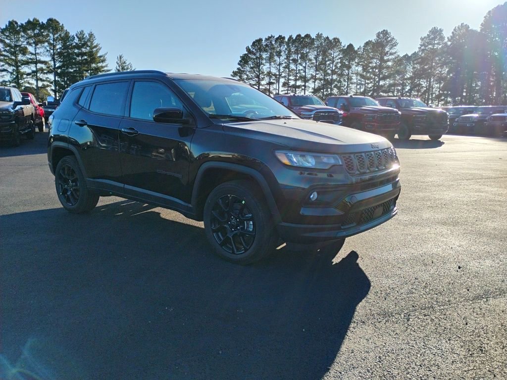 New 2026 Jeep Compass Latitude image 3