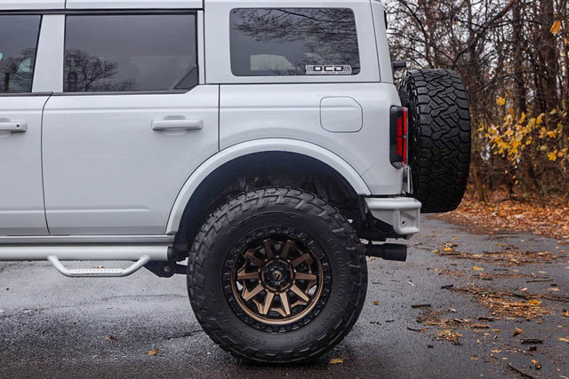 Used 2023 Ford Bronco Outer Banks image 5