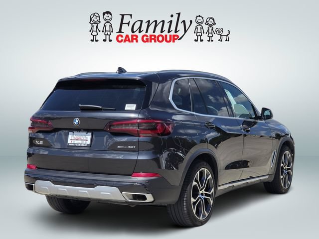 Used 2023 BMW X5 sDrive40i w/ Parking Assistance Package RWD image 4