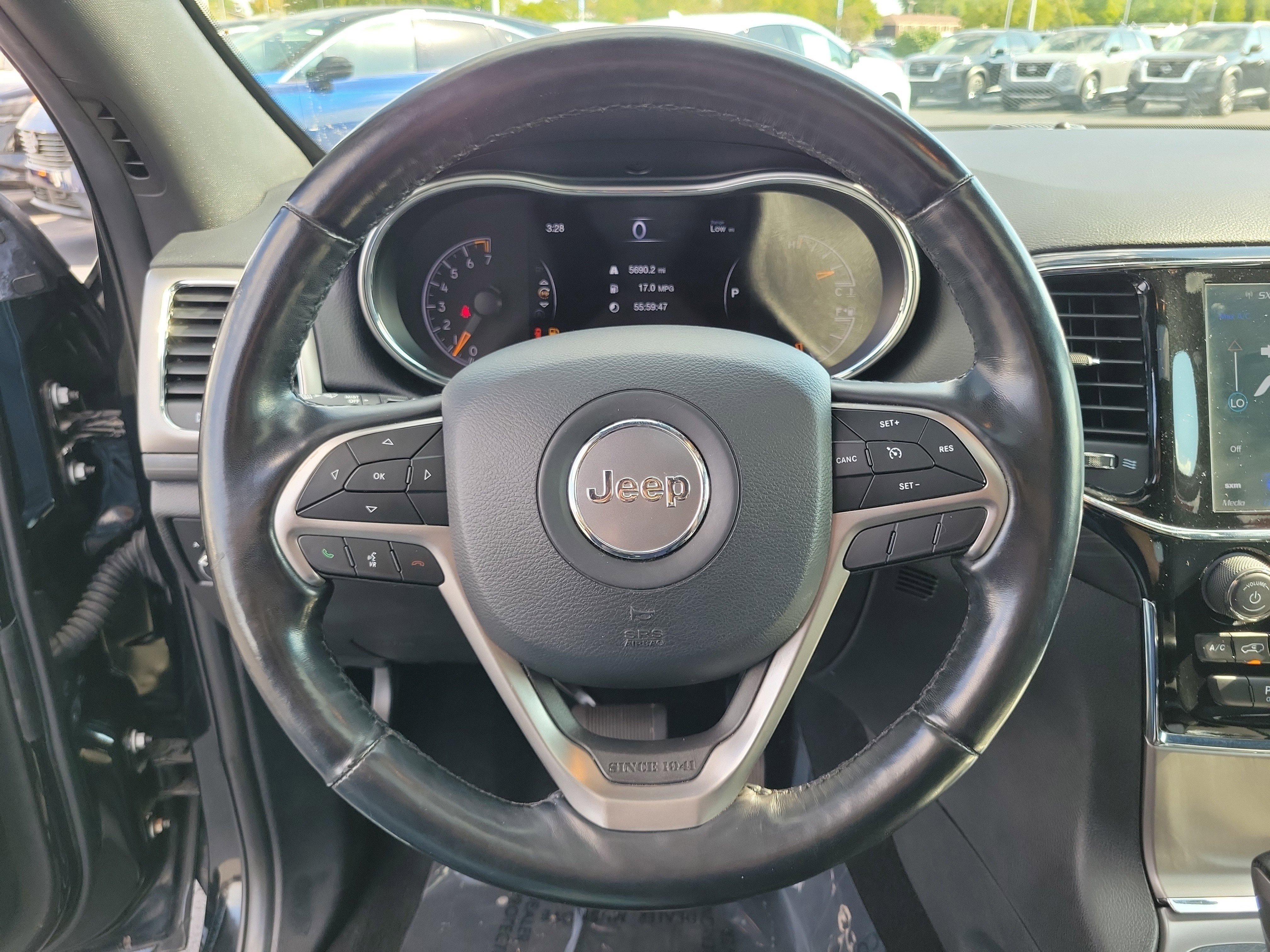 Used 2020 Jeep Grand Cherokee Altitude image 21