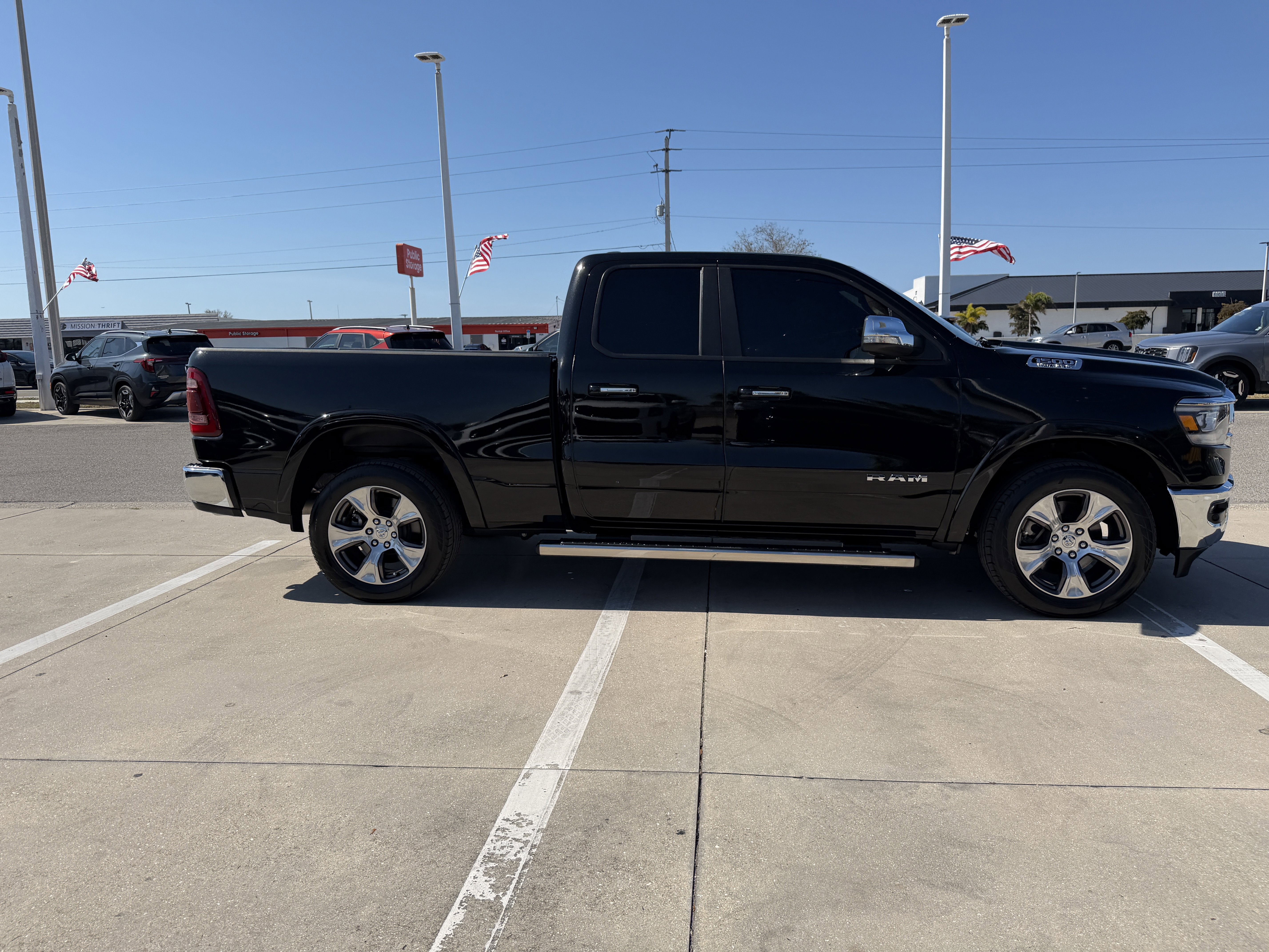 Used 2020 RAM 1500 Laramie image 3