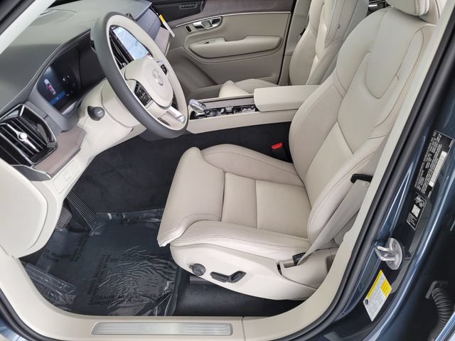 New 2026 Volvo XC90 B6 Ultra w/ Protection Package AWD/4WD image 13