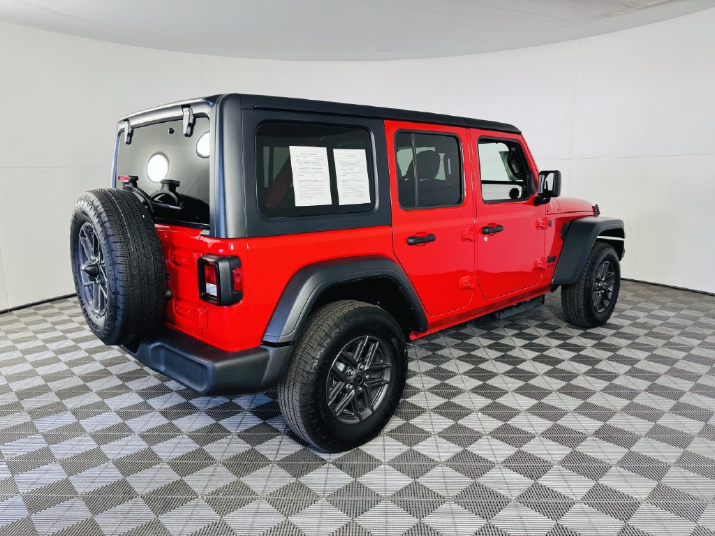 Used 2026 Jeep Wrangler Unlimited Sport AWD/4WD image 23