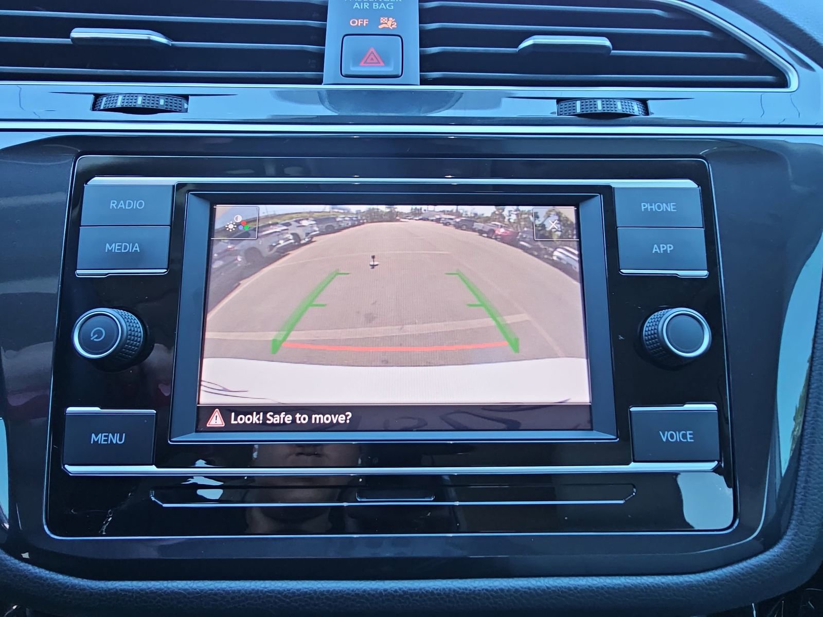 Used 2024 Volkswagen Tiguan S image 23