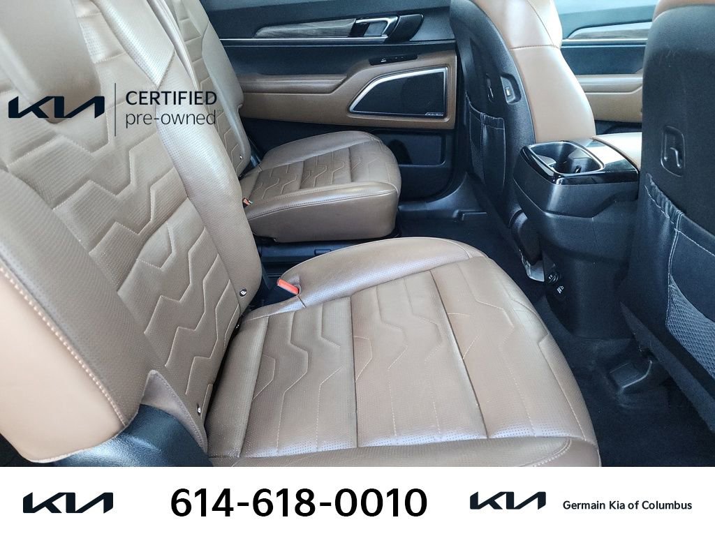 Certified 2022 Kia Telluride SX w/ SX Prestige Package image 21