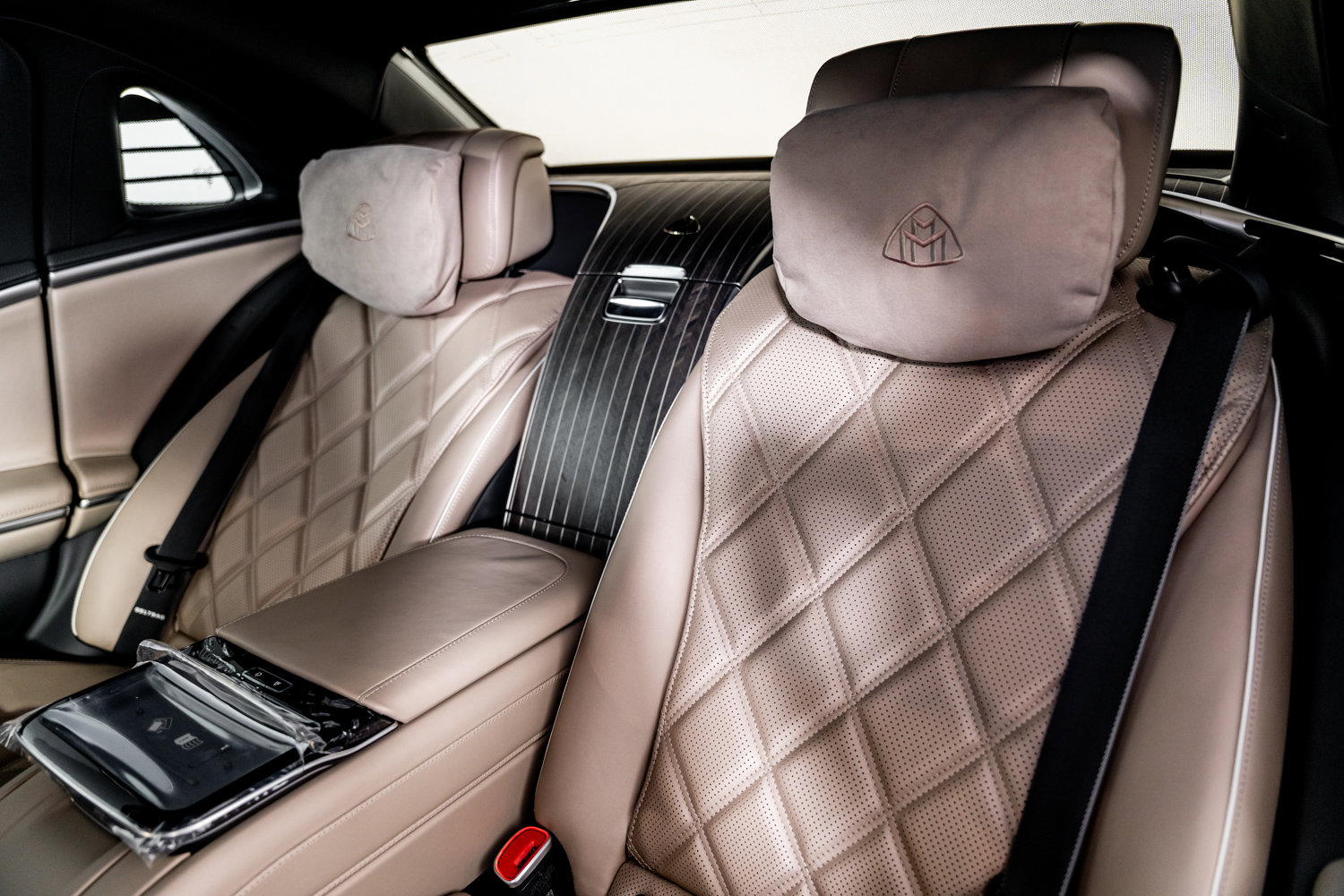 Used 2025 Mercedes-Benz Maybach S 680 4MATIC image 40