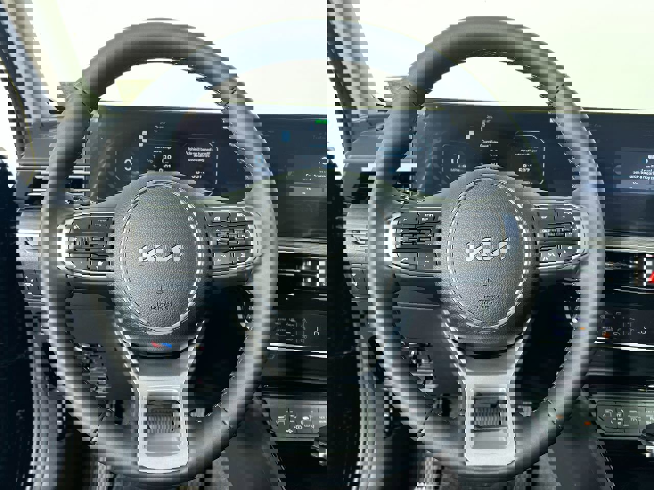 New 2026 Kia K5 EX image 16