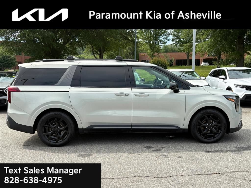 Certified 2025 Kia Carnival SX Prestige FWD image 6