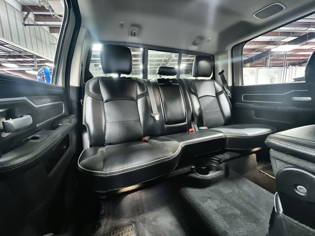 Used 2024 RAM 2500 Laramie AWD/4WD image 21