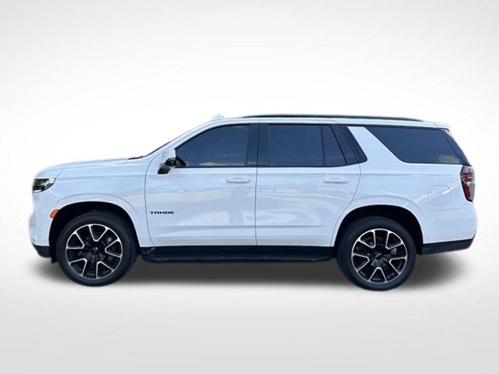 Used 2022 Chevrolet Tahoe RST w/ Luxury Package AWD/4WD image 2