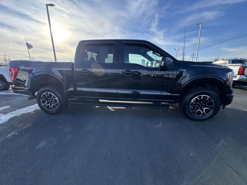 Used 2022 Ford F150 XLT w/ Equipment Group 302A High image 9