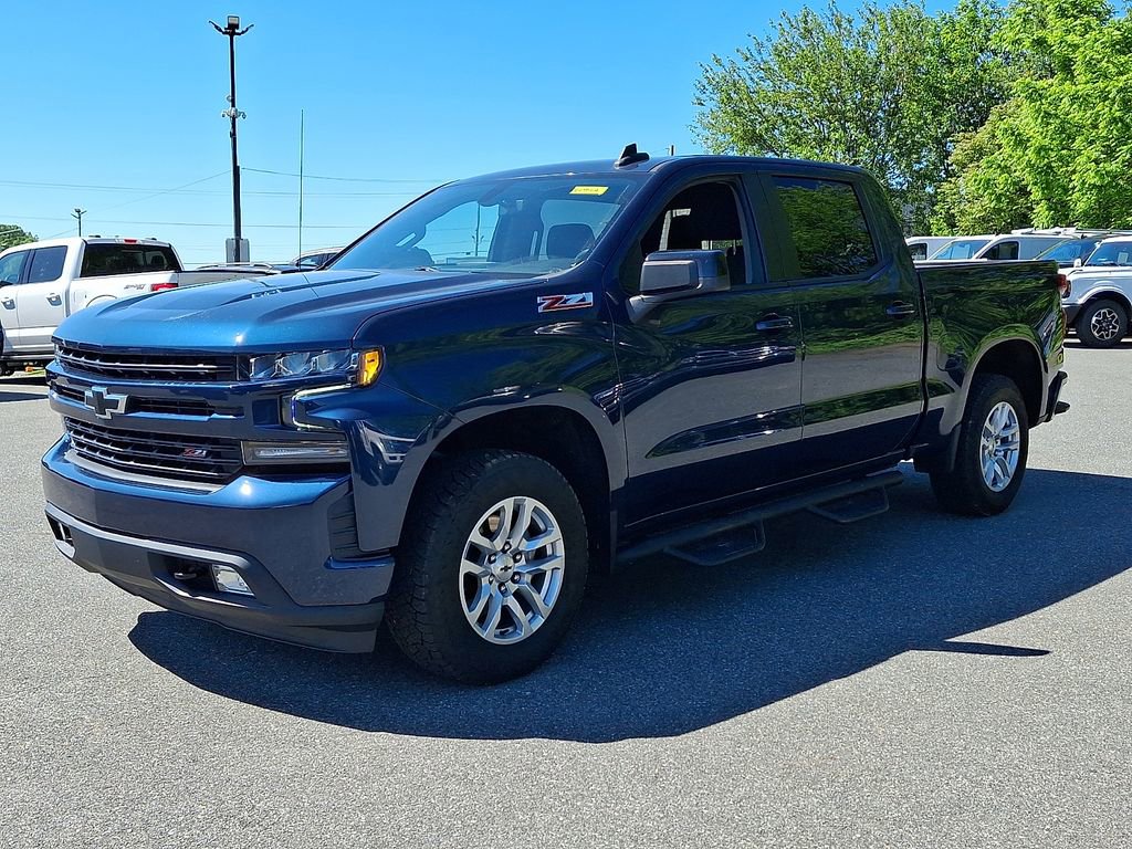 Used 2022 Chevrolet Silverado 1500 RST AWD/4WD image 3