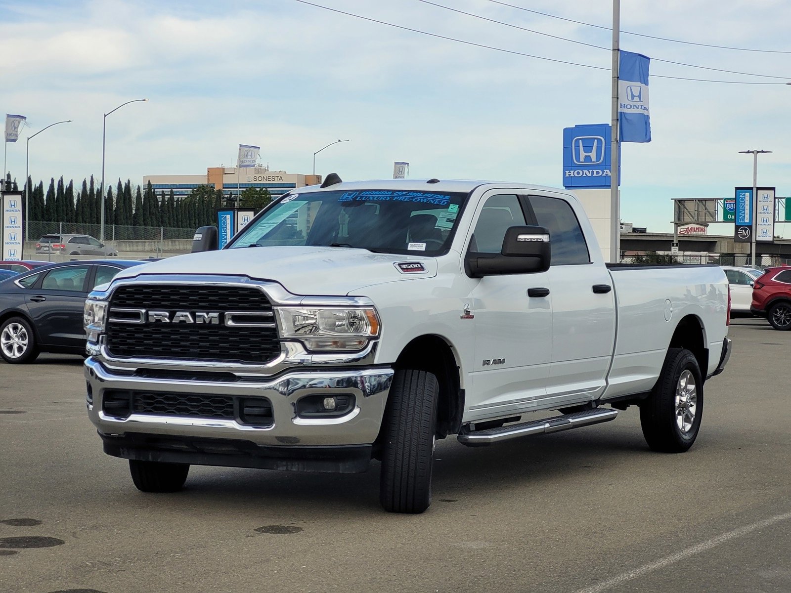 Used 2024 RAM 3500 Big Horn image 9