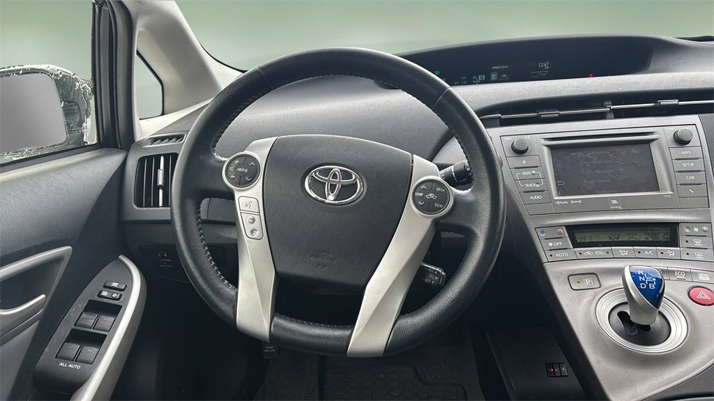 Used 2014 Toyota Prius Four image 14