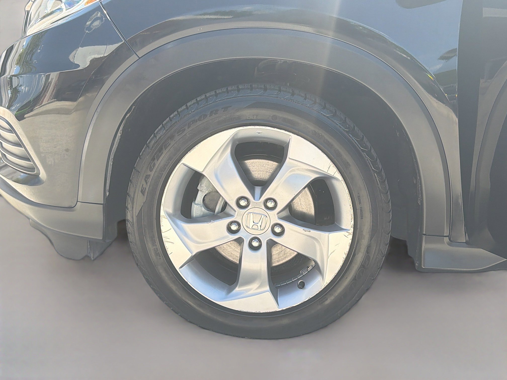 Certified 2020 Honda HR-V LX image 36