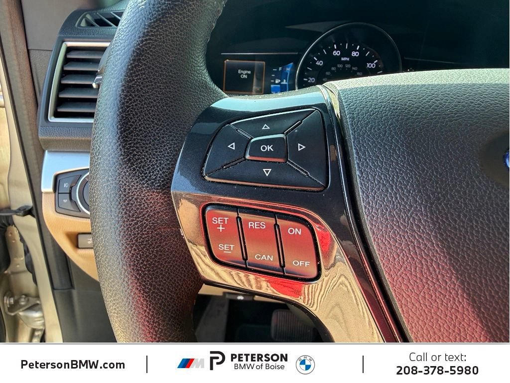 Used 2017 Ford Explorer XLT w/ Equipment Group 202A AWD/4WD image 30