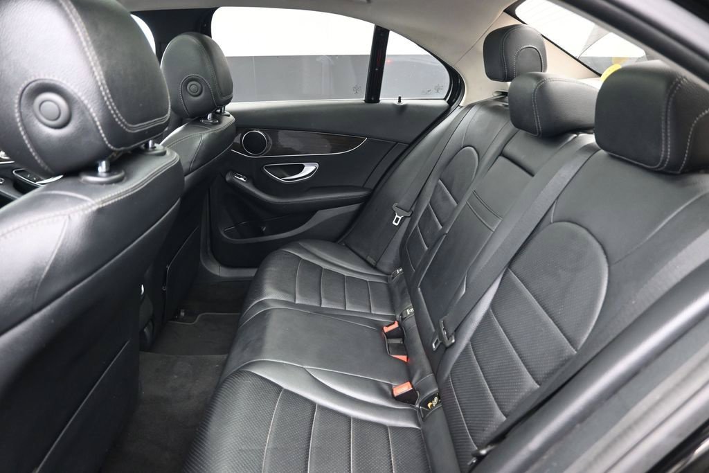 Used 2017 Mercedes-Benz C 300 4MATIC Sedan image 12
